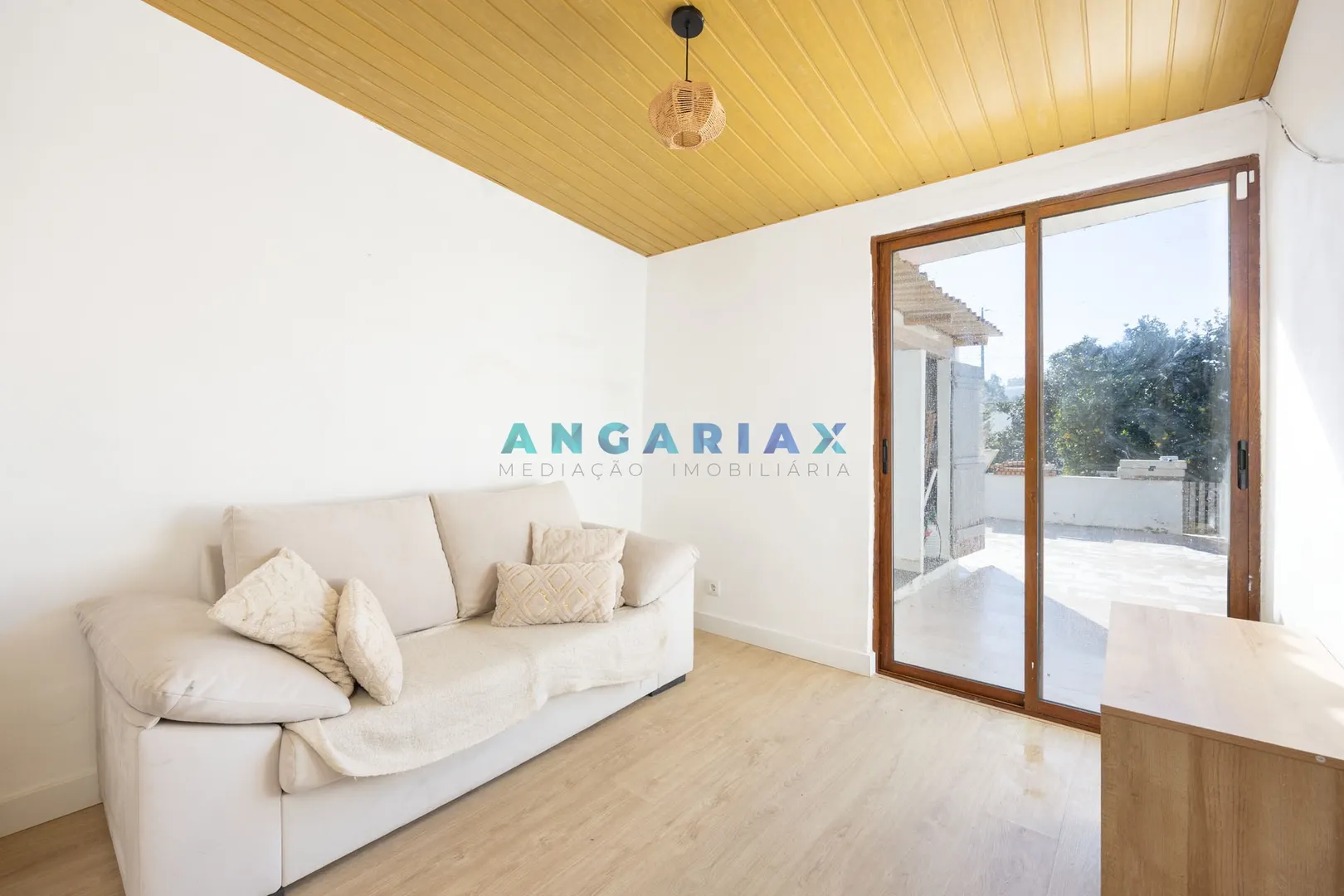 Ver detalhes: Venda Moradia T2