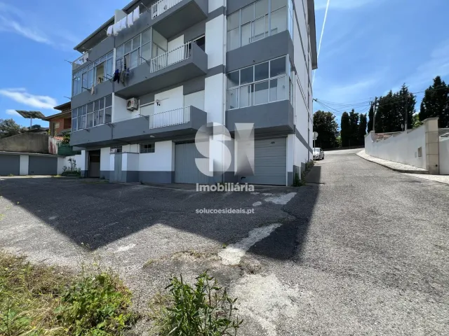 Ver detalhes: Venda Armaz�m T0