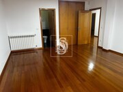 Ver detalhes: Venda Moradia T5