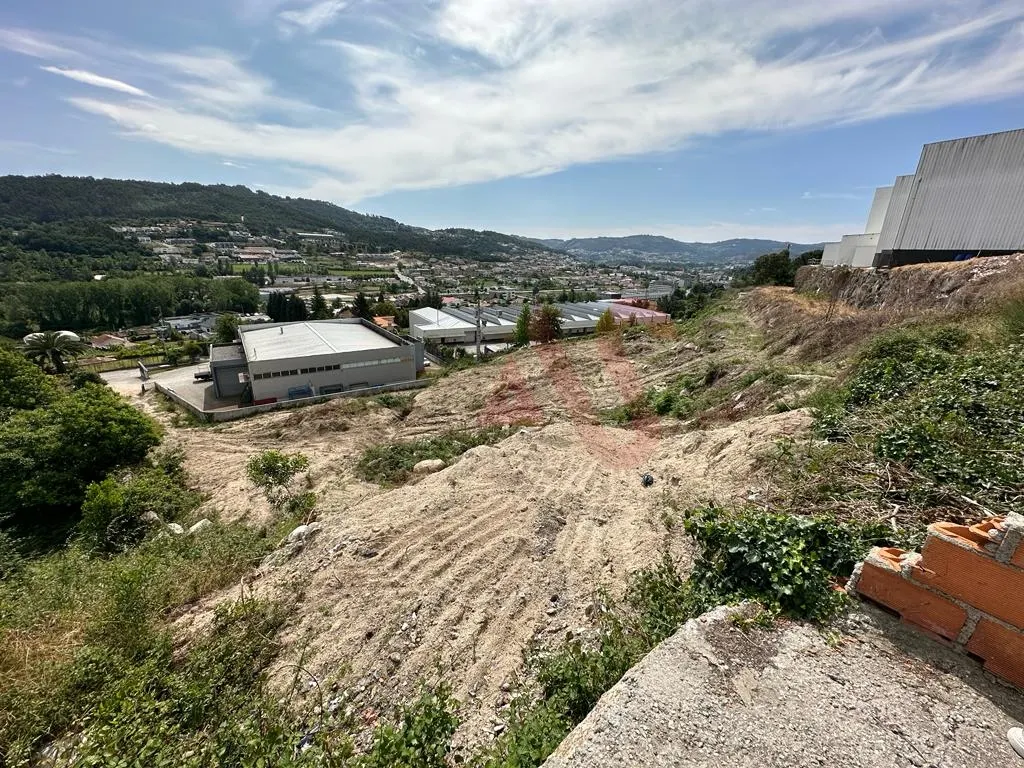 Ver detalhes: Venda Terreno Rstico T0