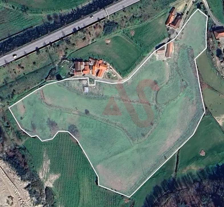 Ver detalhes: Venda Quinta T6