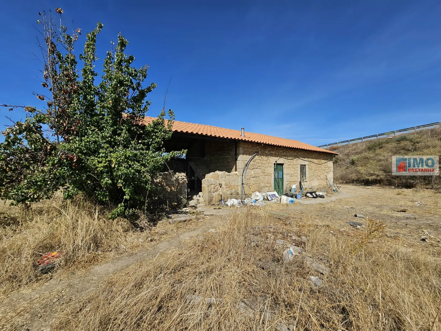 Ver detalhes: Venda Quinta T2